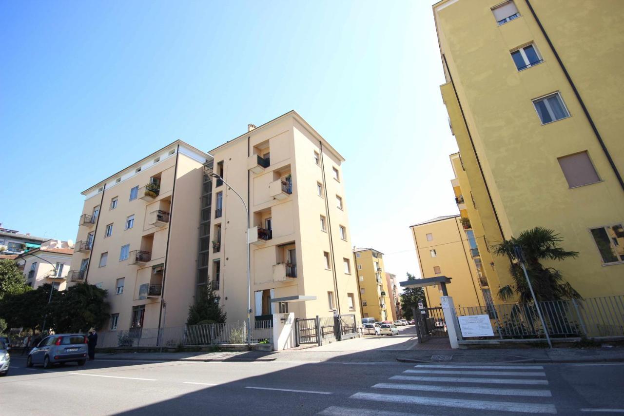 Case Vr Holiday Attico Di Lino Verona Exterior foto